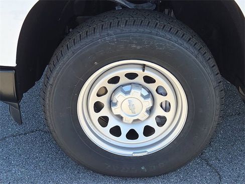 New 2025 Chevrolet Silverado 1500 W/T w/ WT Convenience Package image 9