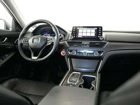 Used 2018 Honda Accord EX-L image 10