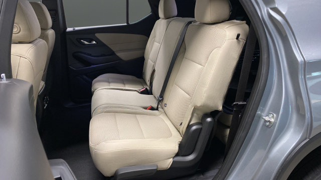 Used 2023 Chevrolet Traverse LS w/ Safety Package AWD/4WD image 22