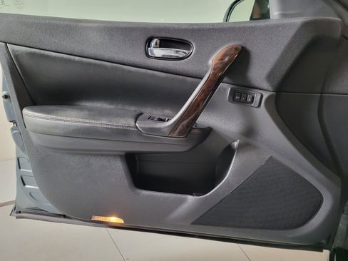 Used 2010 Nissan Maxima 3.5 SV w/ Premium Pkg image 31