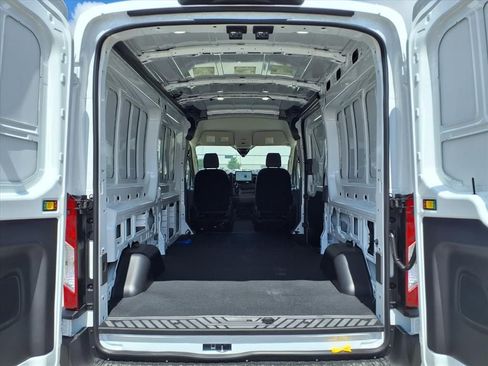 New 2026 Ford Transit 250 148 Medium Roof RWD image 21