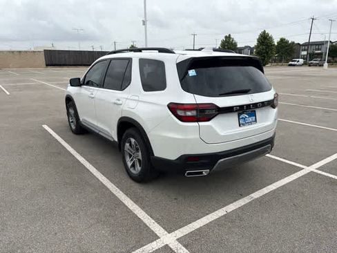 Used 2026 Honda Pilot EX-L image 3