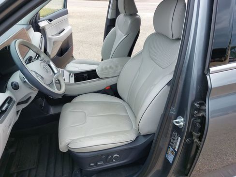 Used 2024 Hyundai Palisade Calligraphy AWD/4WD image 16
