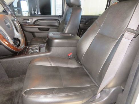 Used 2013 GMC Sierra 2500 Denali image 19