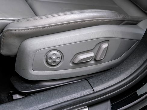 Used 2023 Audi A4 2.0T Premium Plus w/ Premium Plus Package image 36