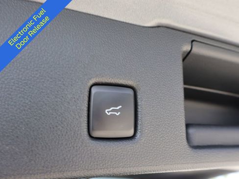 Used 2024 Ford Escape ST-Line Select w/ Tech Pack #1 AWD/4WD image 16