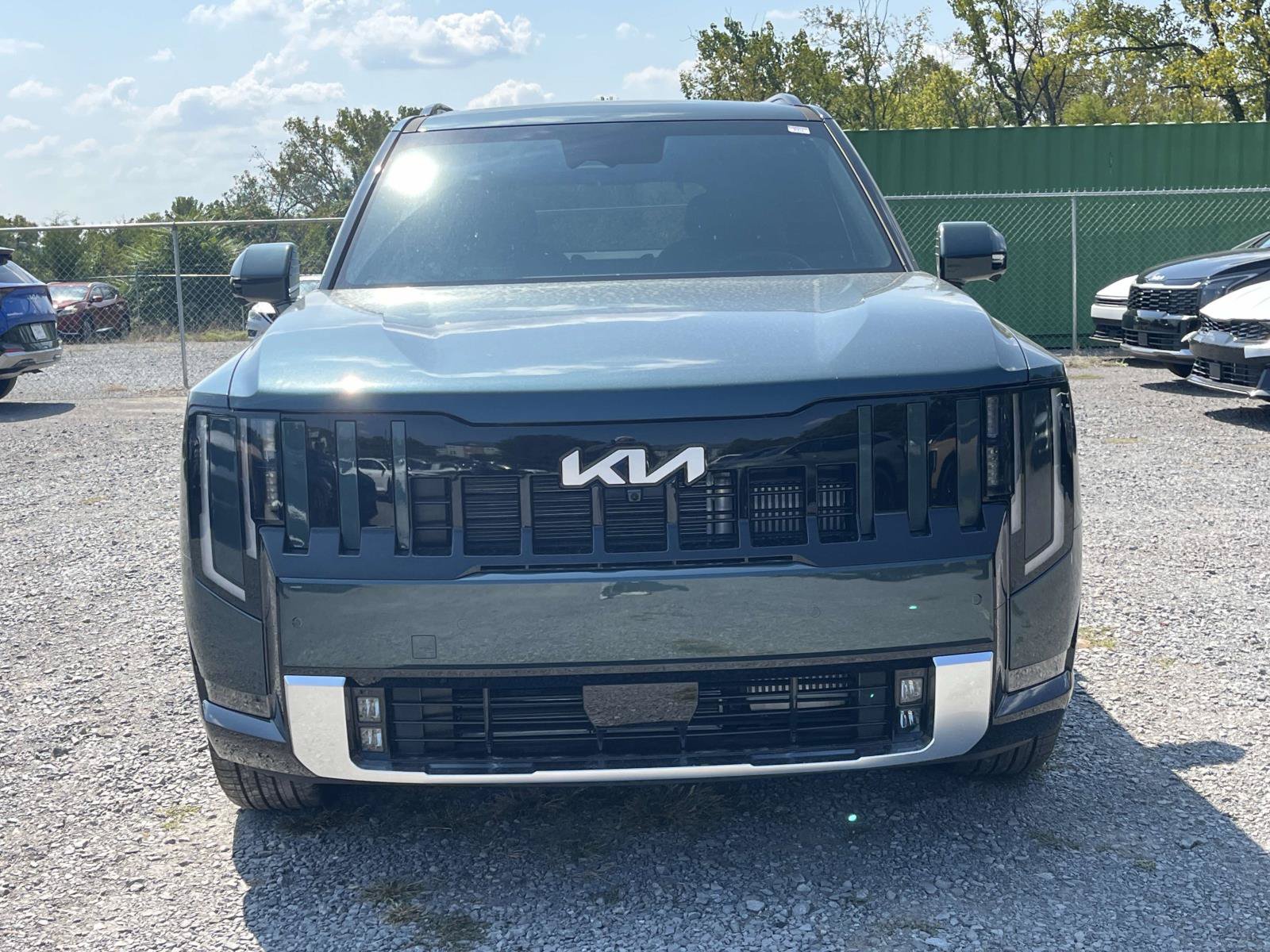 New 2027 Kia Telluride SX X-Line AWD/4WD image 2