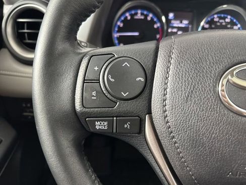 Used 2016 Toyota RAV4 XLE AWD/4WD image 15