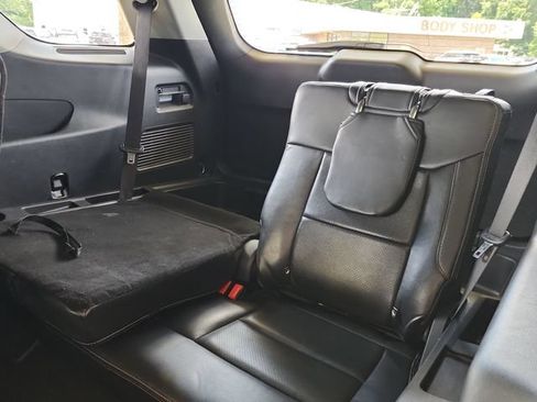 Used 2022 Ford Explorer XLT RWD image 21