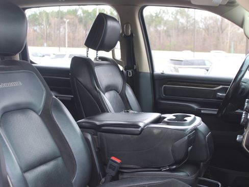 Used 2019 RAM 1500 Laramie w/ Off Road Group image 35