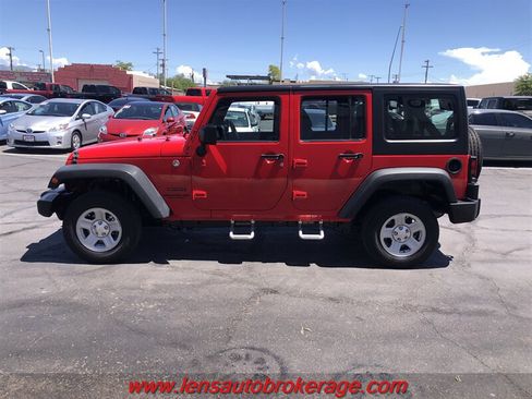 Used 2015 Jeep Wrangler Unlimited Sport AWD/4WD image 5
