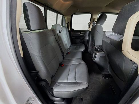 Used 2020 RAM 1500 Big Horn AWD/4WD image 29