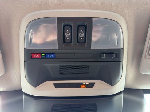 Certified 2025 Subaru Crosstrek 2.0i Premium image 38