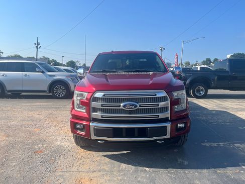 Used 2015 Ford F150 Platinum w/ Equipment Group 701A Luxury image 8