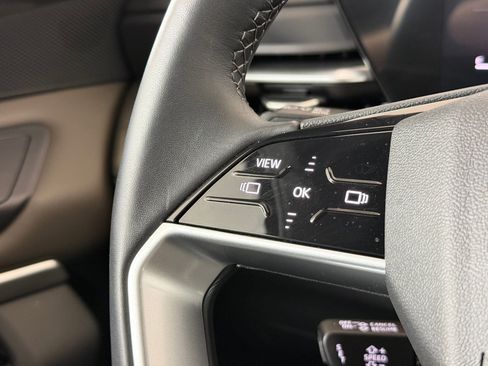 Certified 2025 Audi Q5 Premium w/ Convenience Package image 15