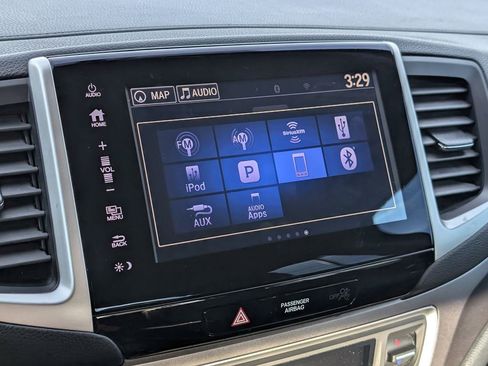 Used 2017 Honda Ridgeline RTL-T image 16