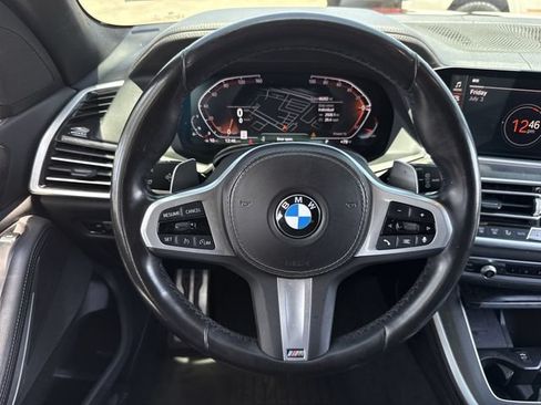 Used 2022 BMW X5 sDrive40i w/ M Sport Package RWD image 13