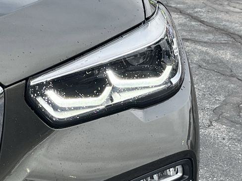 Used 2021 BMW X5 xDrive40i w/ Premium Package 2 image 11