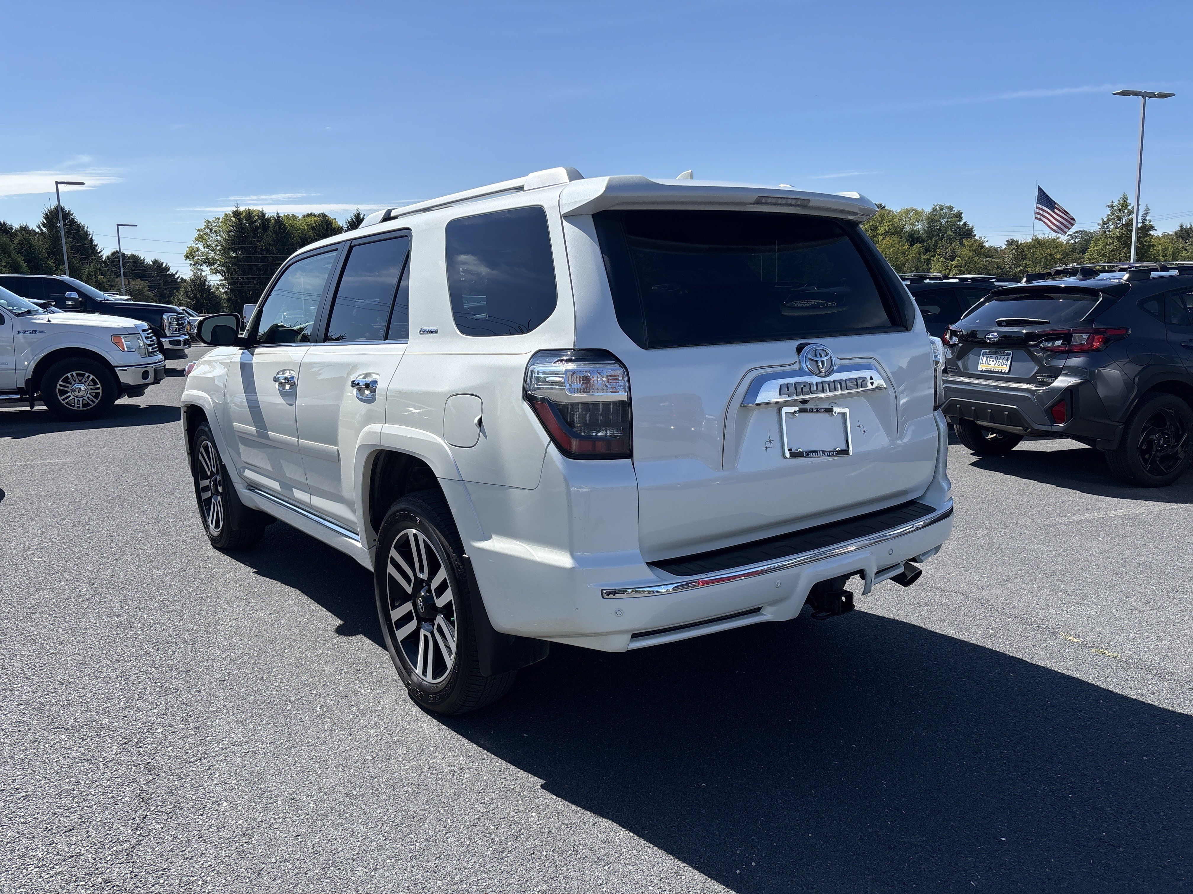 Used 2023 Toyota 4Runner Limited AWD/4WD image 21