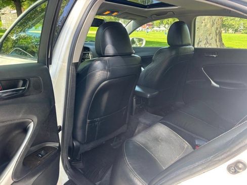 Used 2013 Lexus IS 250 AWD w/ Premium Pkg image 21