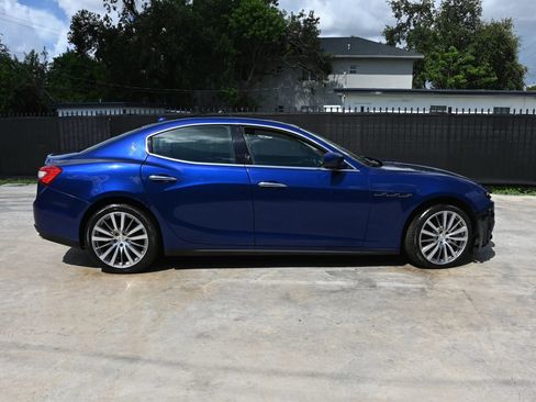 Used 2016 Maserati Ghibli RWD image 6
