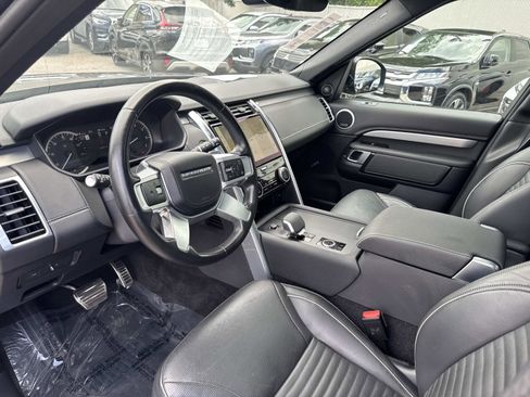 Used 2023 Land Rover Discovery HSE R-Dynamic AWD/4WD image 20