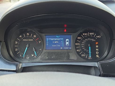 Used 2013 Ford Edge SE image 26