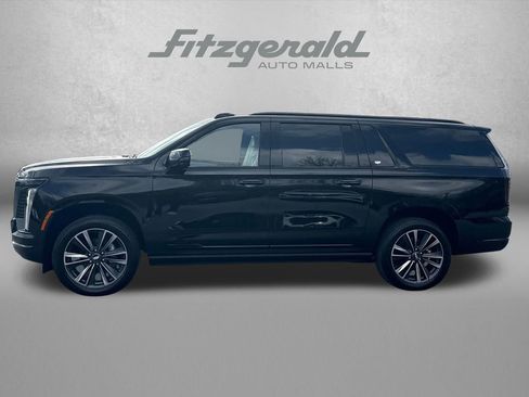 New 2026 Cadillac Escalade ESV Sport w/ Touring Package AWD/4WD image 3