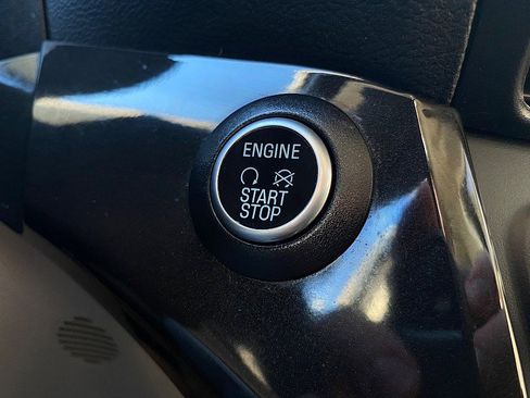 Certified 2019 Ford Escape Titanium image 52