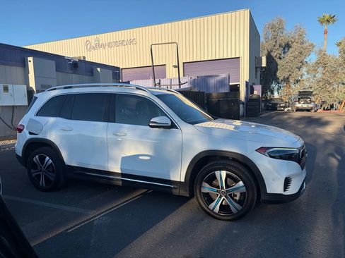 Used 2023 Mercedes-Benz EQB 250+ image 5