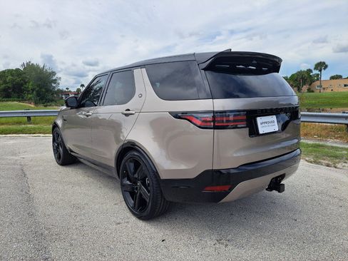 Used 2023 Land Rover Discovery HSE R-Dynamic image 2