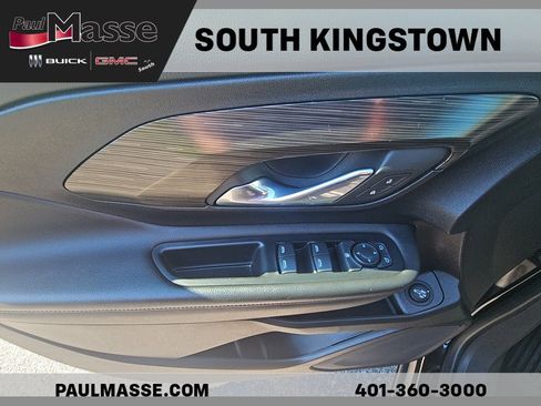 Used 2023 GMC Terrain SLE w/ Driver Convenience Package AWD/4WD image 10