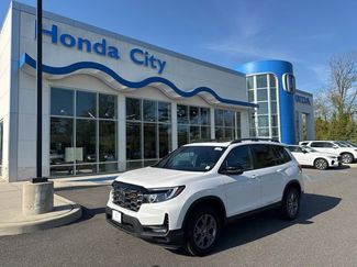 Used 2024 Honda Passport TrailSport video 2