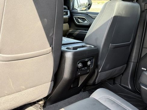 Used 2022 Chevrolet Tahoe Z71 w/ Luxury Package image 30