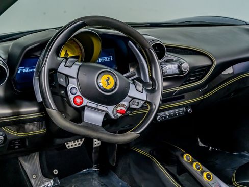 Used 2023 Ferrari F8 Tributo image 29