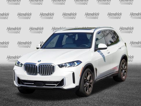 Certified 2024 BMW X5 xDrive40i w/ Premium Package AWD/4WD image 5