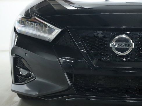 Used 2021 Nissan Maxima SR w/ Sport Mat Group image 10