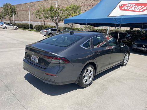 Certified 2023 Honda Accord LX image 25