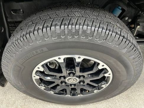 Used 2022 Toyota Tundra SR5 w/ TRD Off-Road Premium Package image 15