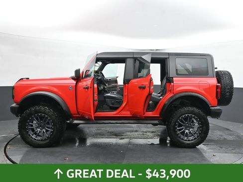 Used 2023 Ford Bronco Black Diamond image 38