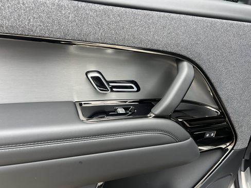 Certified 2025 Land Rover Range Rover Sport S image 31