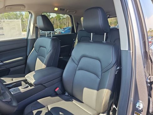 New 2026 Nissan Pathfinder SL image 20