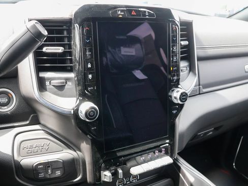 New 2026 RAM 2500 Laramie w/ Night Edition AWD/4WD image 17