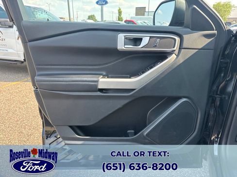 Used 2023 Ford Explorer XLT w/ Equipment Group 202A AWD/4WD image 24