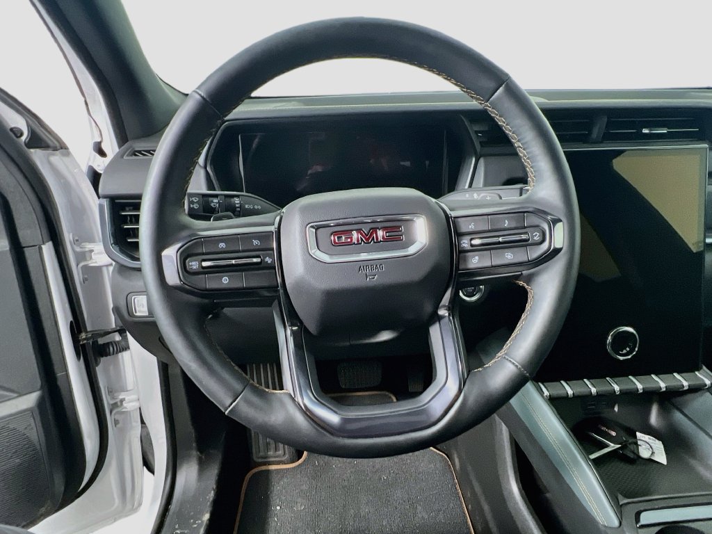 Certified 2026 GMC Terrain AT4 w/ Convenience Package III AWD/4WD image 10
