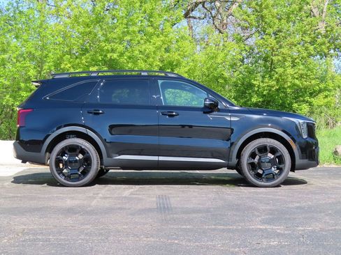 Certified 2026 Kia Sorento SX Prestige AWD/4WD image 2