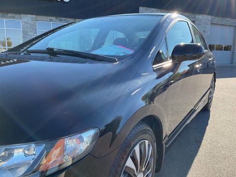 Used 2010 Honda Civic LX image 2