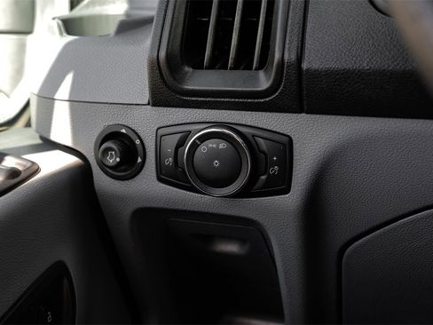 Used 2018 Ford Transit 250 148 Low Roof image 26