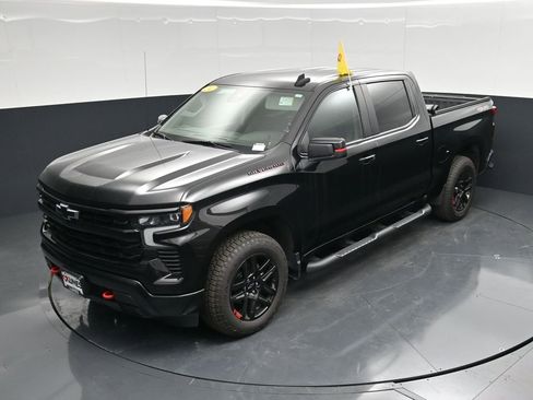 Used 2024 Chevrolet Silverado 1500 RST w/ Redline Edition AWD/4WD image 48