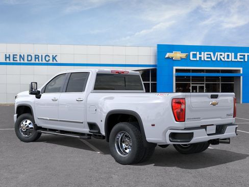 New 2026 Chevrolet Silverado 3500 High Country AWD/4WD image 5